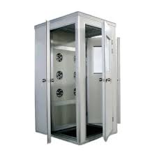 THREE DOOR AIR SHOWER