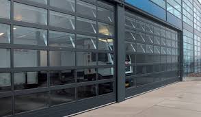 TRANSPARENT SECTIONAL OVERHEAD DOOR