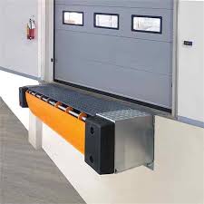 TRIO Telescopic Lip Dock Levelers