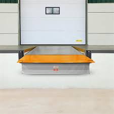 TRIO Telescopic Lip Dock Levelers