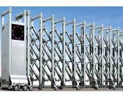 Retractable Gates
