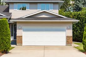 GARAGE SECTIONAL OVERHEAD DOOR