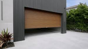 GARAGE SECTIONAL OVERHEAD DOOR