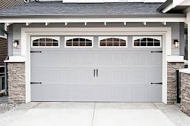 GARAGE SECTIONAL OVERHEAD DOOR