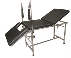 GYNAECOLOGICAL EXAMINATION TABLE