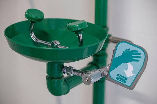Emergency Eyewash and Shower Equipment