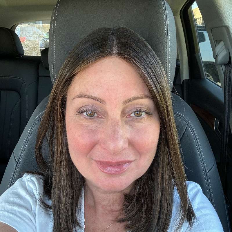Liz Levine image