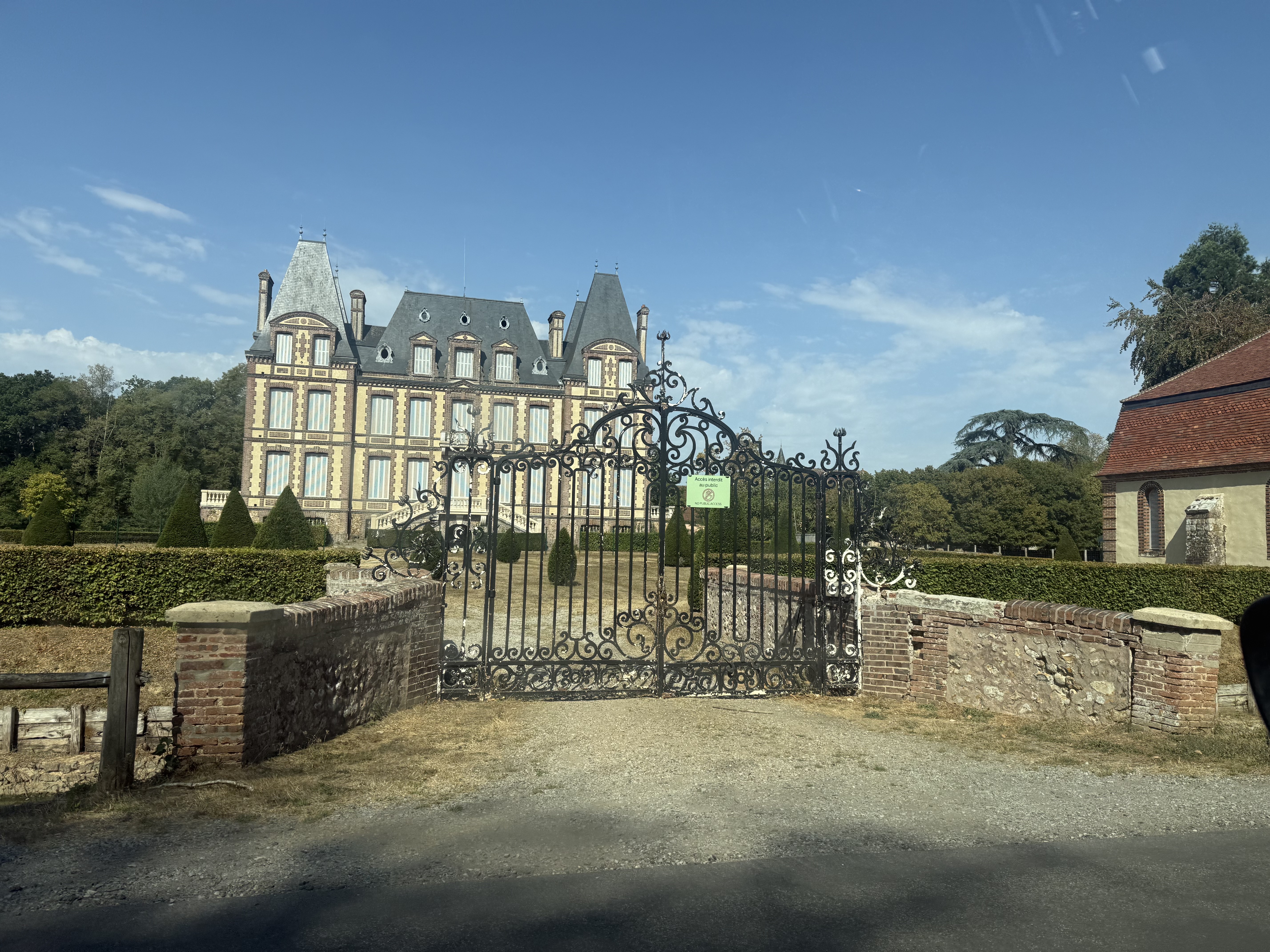 3-bed Residential in Soligny-la-Trappe