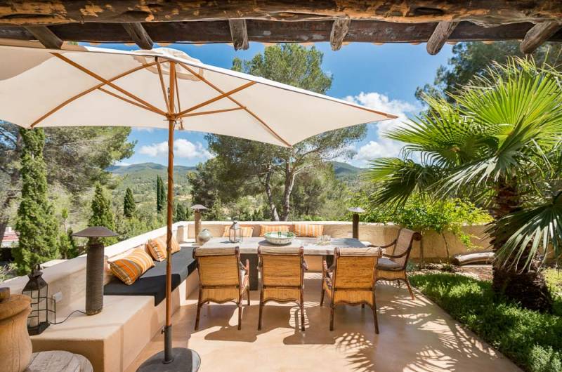 Casa Riviera – Charming Countryside Villa in Benimussa, Ibiza