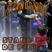 Stand Up! De Pie! - Titanosaur