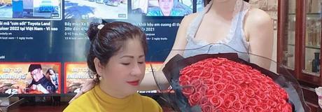 Hẹn hò online - Hình cover của Quỳnh Ngọc