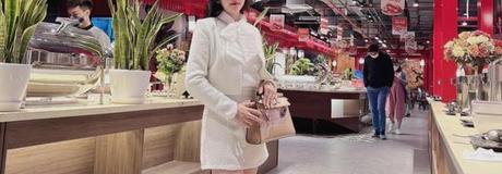 Hẹn hò online - Hình cover của Mai Lê