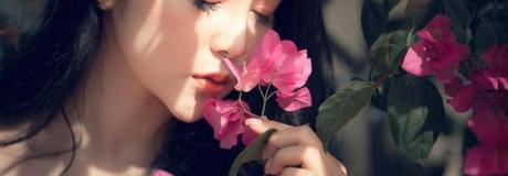 Hẹn hò online - Hình cover của Nhã Uyên