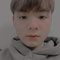 Avatar of user - Phú Nikola