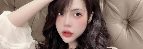 Hẹn hò online - Hình cover của Thu Trang