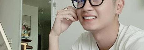 Hẹn hò online - Hình cover của Minh Lê