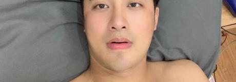 Hẹn hò online - Hình cover của Hoàng Anh