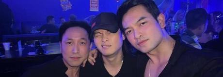 Hẹn hò online - Hình cover của Tú Hoàng