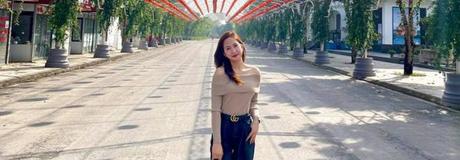 Hẹn hò online - Hình cover của Dâu Tây