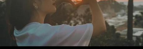 Hẹn hò online - Hình cover của Lan Anh Nguyễn