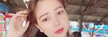 Hẹn hò online - Hình cover của Nguyễn Phương