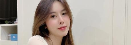 Hẹn hò online - Hình cover của Nguyễn Hương