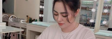 Hẹn hò online - Hình cover của Thu Hương