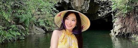 Hẹn hò online - Hình cover của Nguyễn Thanh Thảo