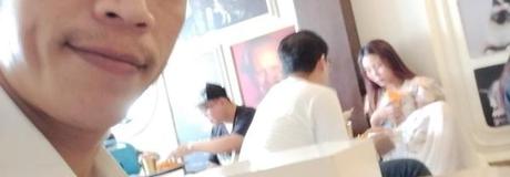 Hẹn hò online - Hình cover của Mai Duong