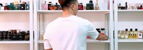 Hẹn hò online - Hình cover của Nguyễn Thiên Hoàng