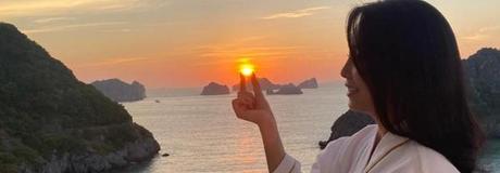 Hẹn hò online - Hình cover của Thùy Trang