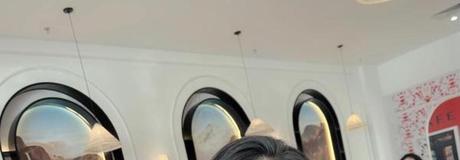 Hẹn hò online - Hình cover của Trang Thuỳ