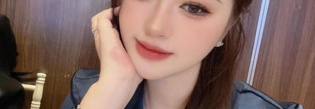 Hẹn hò online - Hình cover của Nguyễn Quỳnh Ngân