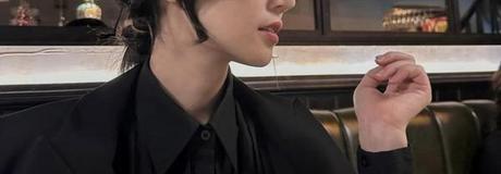 Hẹn hò online - Hình cover của Gia Hân