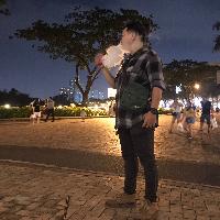 Avatar of user - Hoang Phong