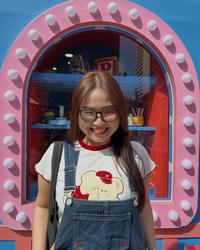 Thumbnail 🎪🎨🎄 (1).jpg