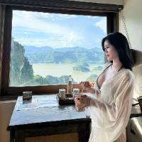 Avatar of user - Khánh Linh