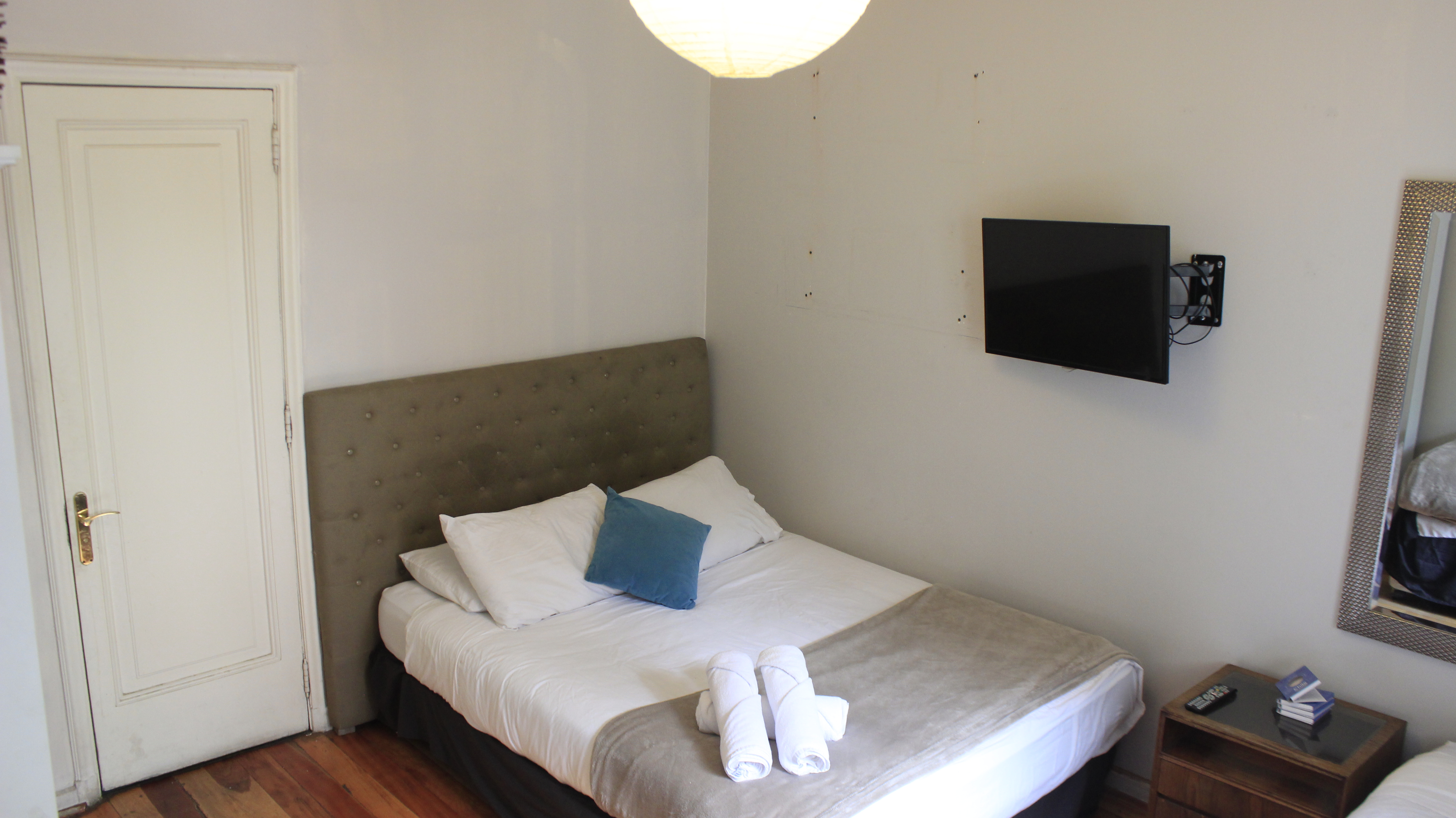 C7 Santiago Habitación Triple Economica  