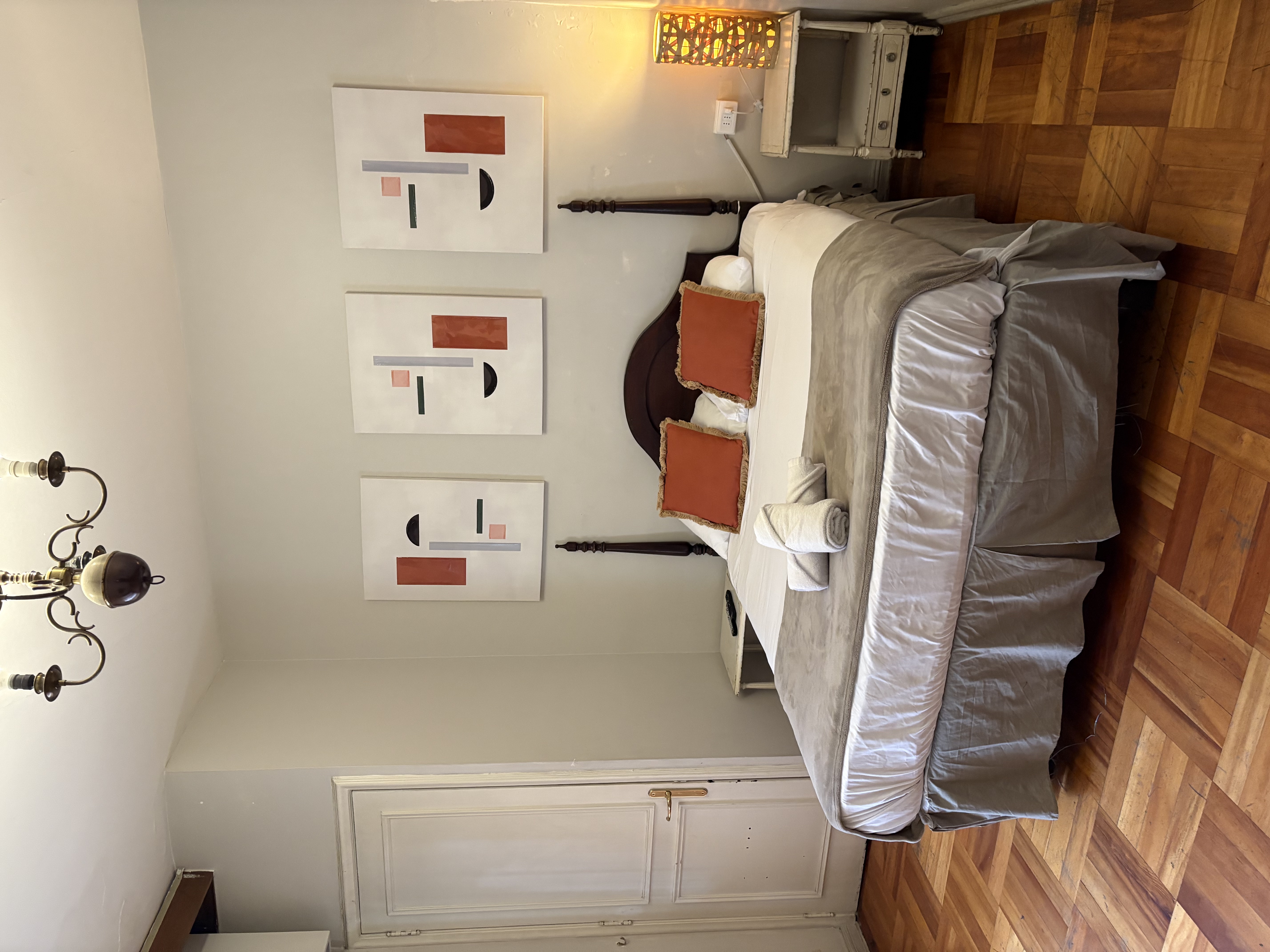 Imagen del servicio C3 Santiago Habitación Matrimonial 