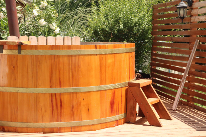 Tinajas de agua caliente en Mapuwenimen (2-6 personas) | Spa & Wellness 3