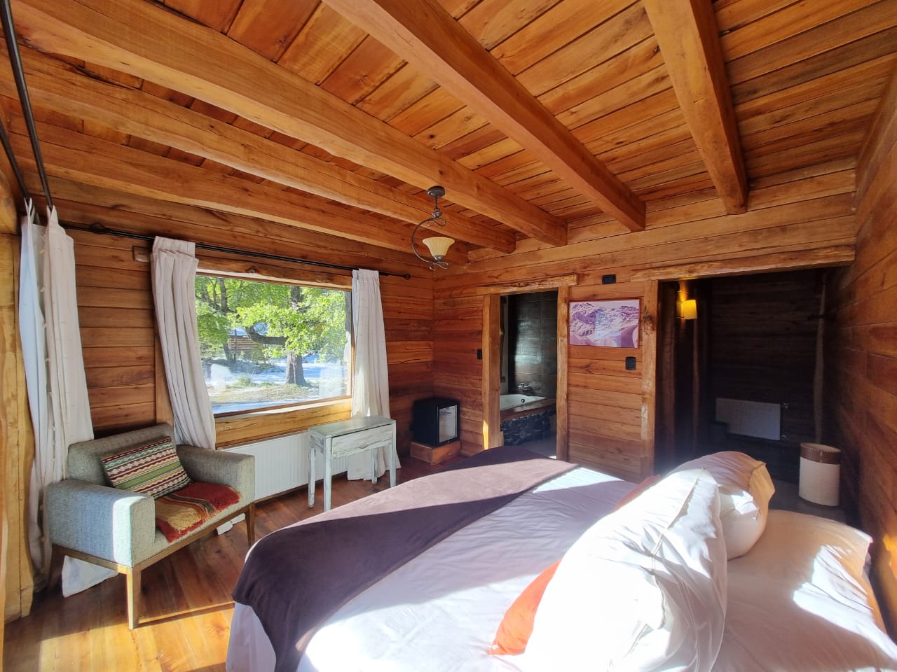 Imagen del servicio Suite Romántica con Vista a la Montaña
