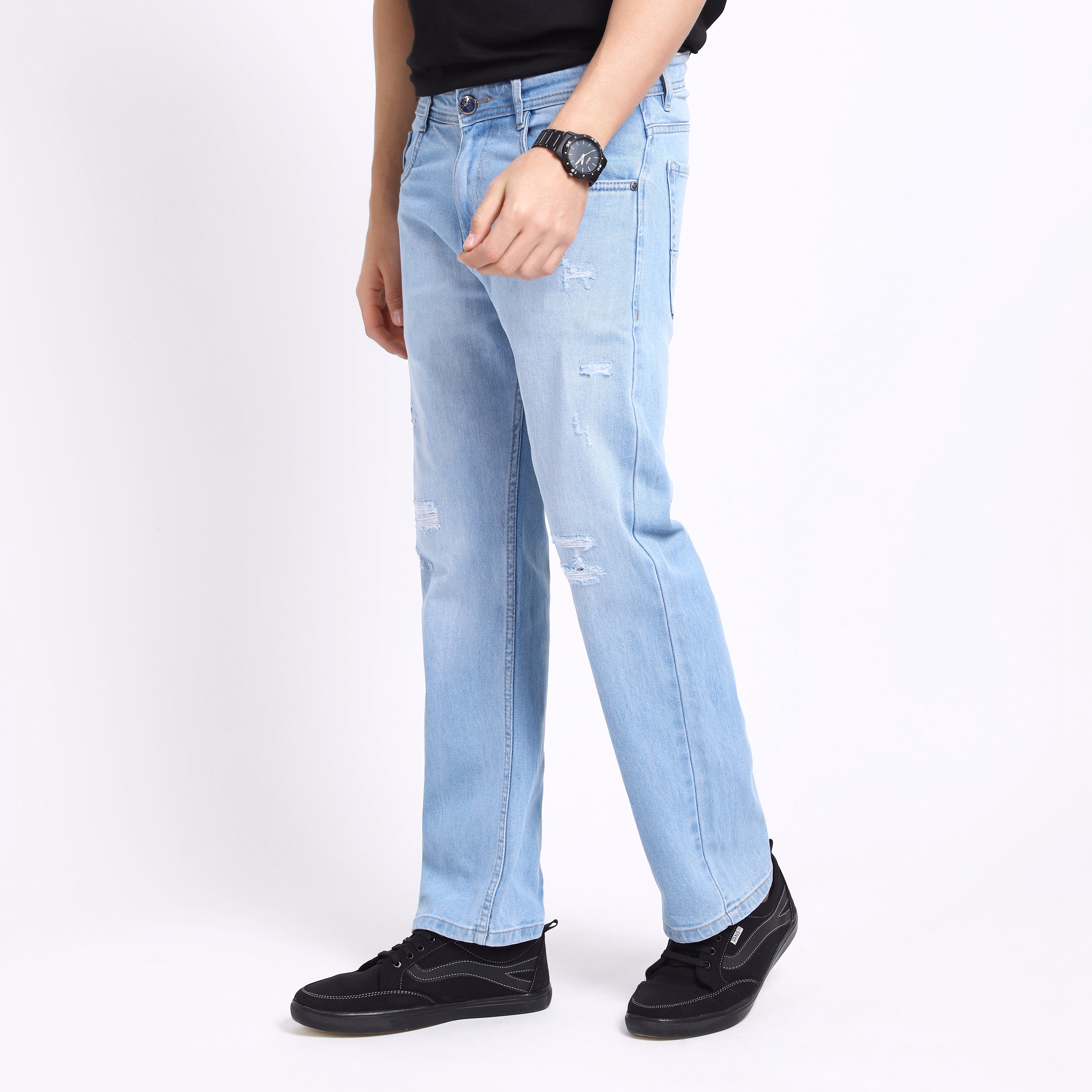 Baggy Fit Ice Blue Jeans – Rugged Look, Everyday Comfort