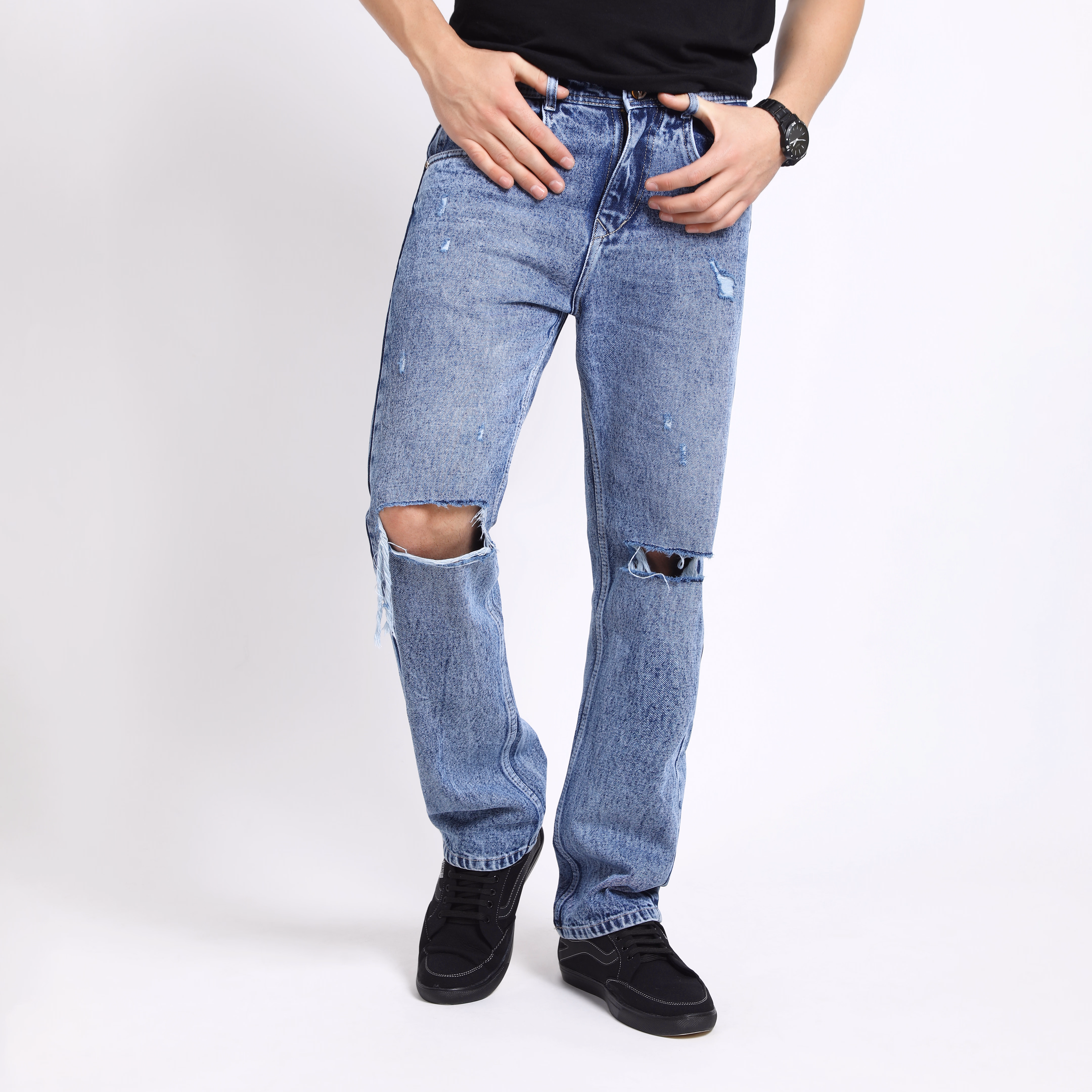 Knee Cut Distressed Wash Baggy Fit Jeans – Men’s Casual & College Wear Denim
