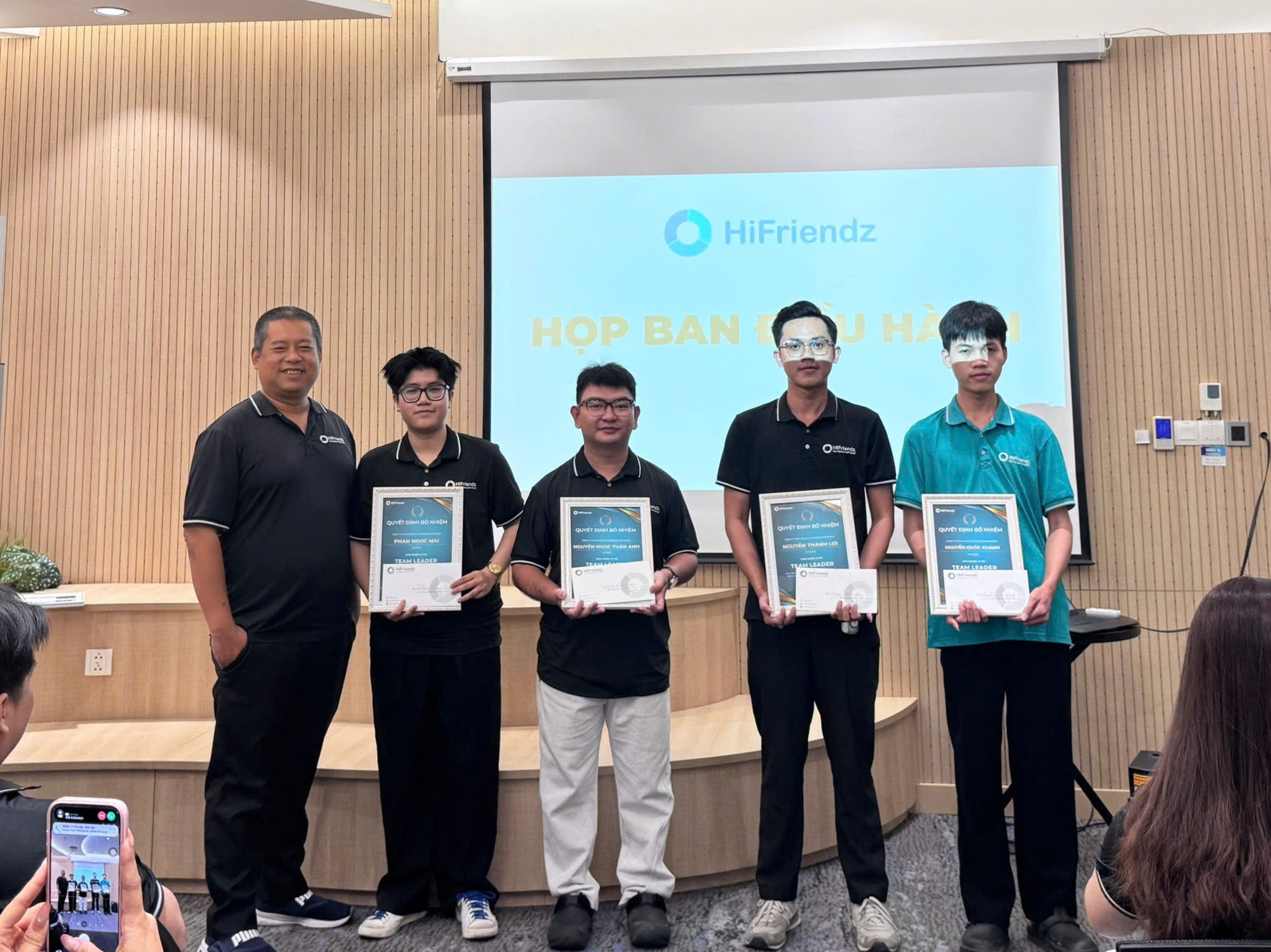 Gia nhập HiFriendz