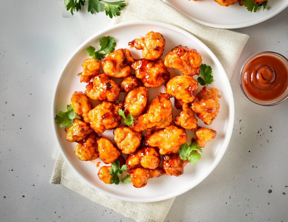 General Tso’s Vegan Chik’n | High Carb Hannah