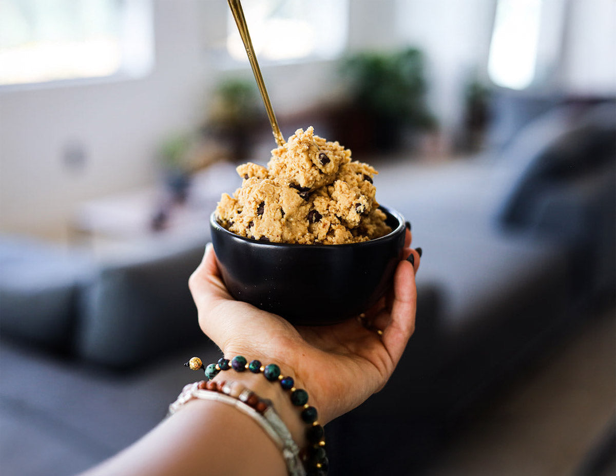 Chickpea Cookie Dough | High Carb Hannah