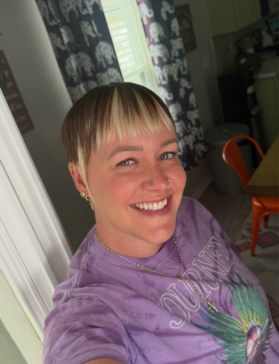 Coach Carrie Fuentes - Helping women silence the lies, take back the truth of who they are in Christ, and stop shrinking to fit the mold — through faith-centered coaching and real, no-nonsense honesty.