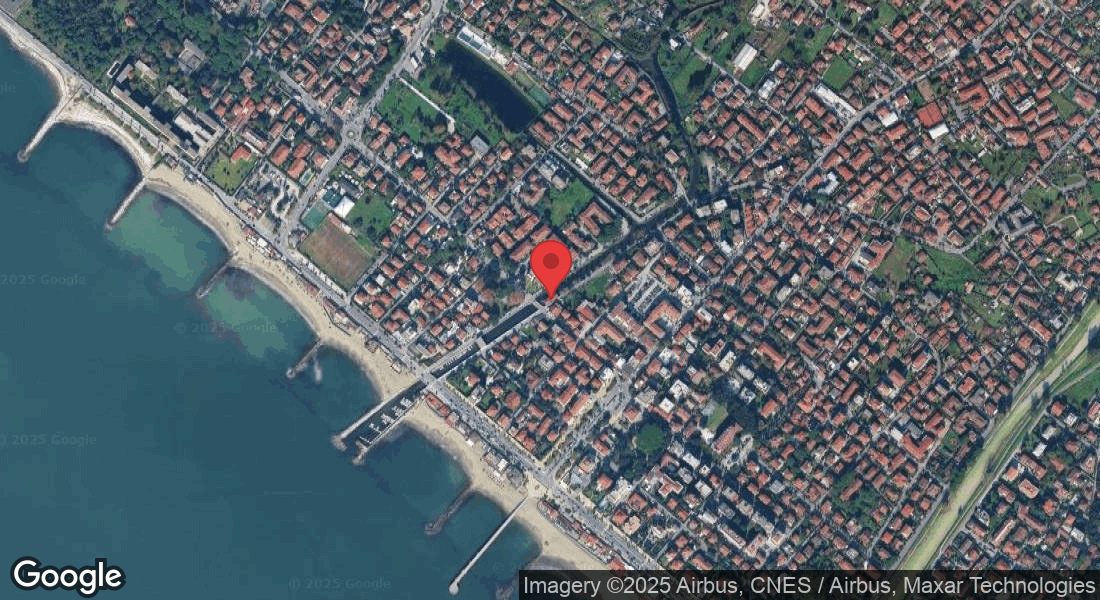 Via Lungobrugiano, 3, 54100 Marina di Massa MS, Italia