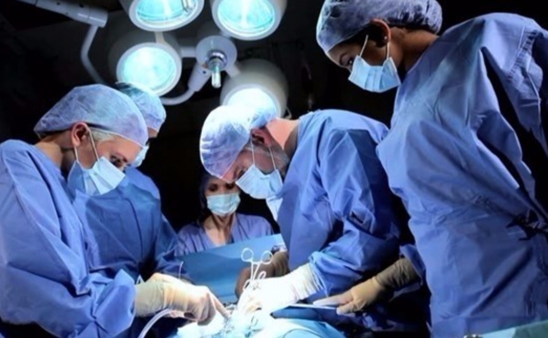 الرجل المعجزهغلاف