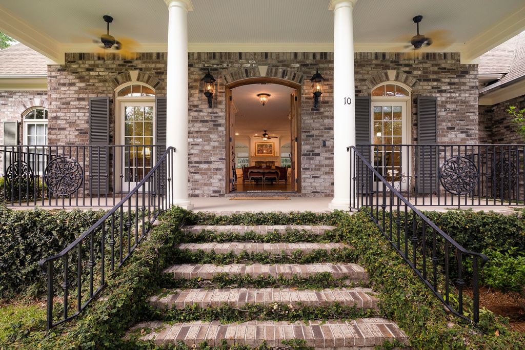169 Highwood Cir - 005 (Photos)
